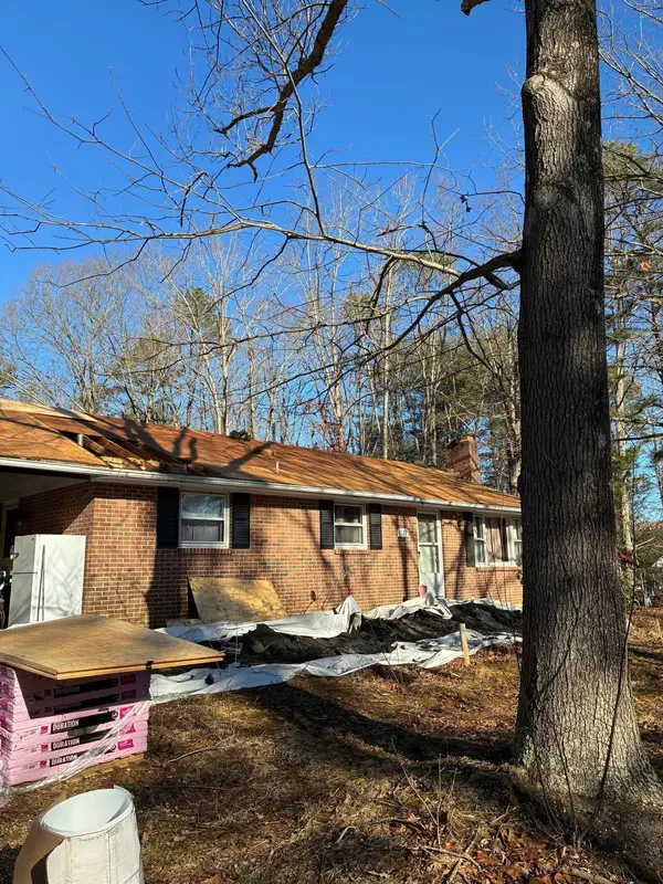 BE Roofing project photo 22